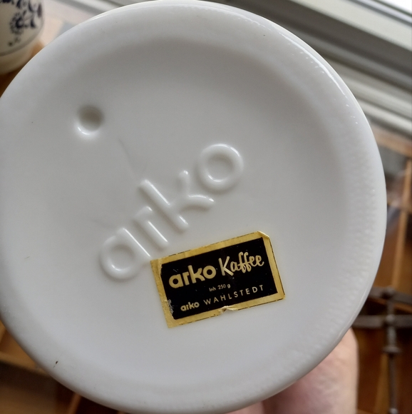 Vintage White Milk Glass Delft Canister - Picture 2 of 3